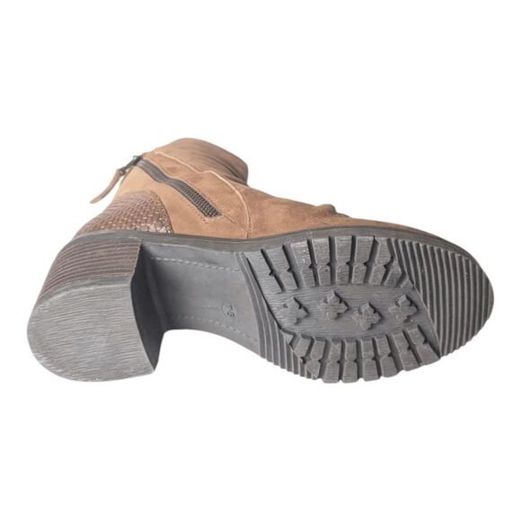 VINTAGE FOUNDRY CO Charlotte Brown Leather Ankle Boot Size 7.5 - Picture 8 of 9